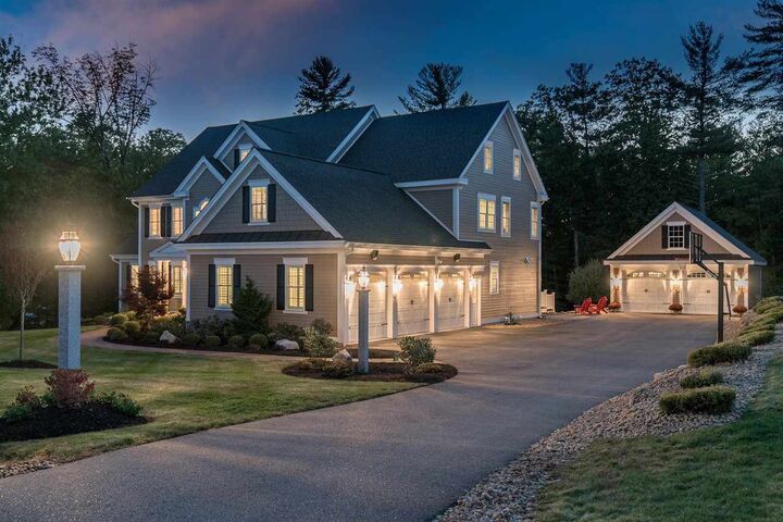 Property Photo:  60 Settlers Court  NH 03110 