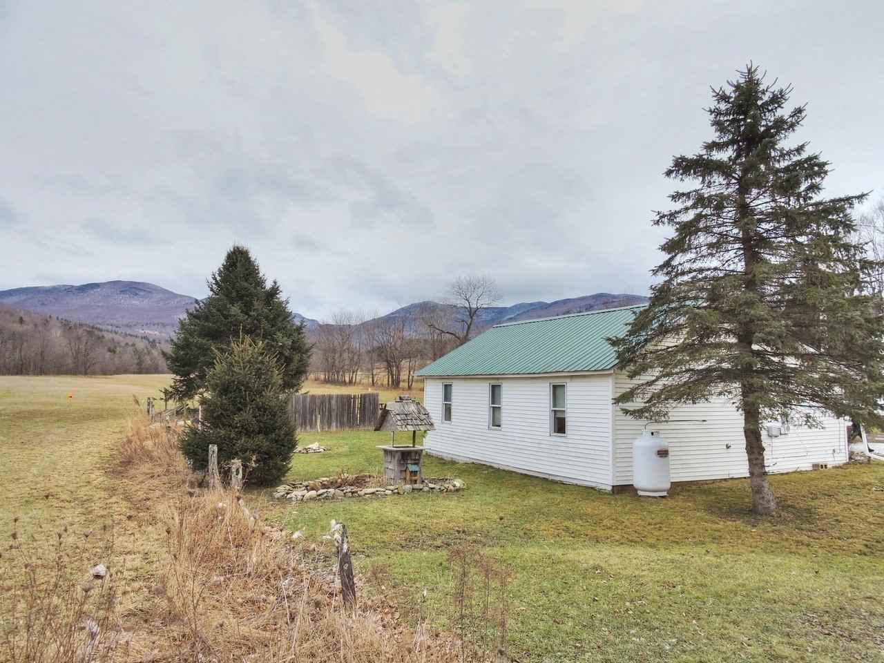 Property Photo:  4711 Main Road  VT 05462 