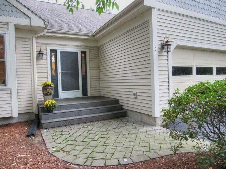 Property Photo:  2 Locust Lane  VT 05452 