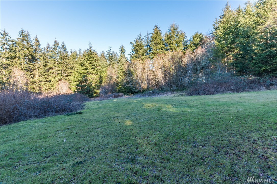 Property Photo:  1063 Starflower  WA 98277 