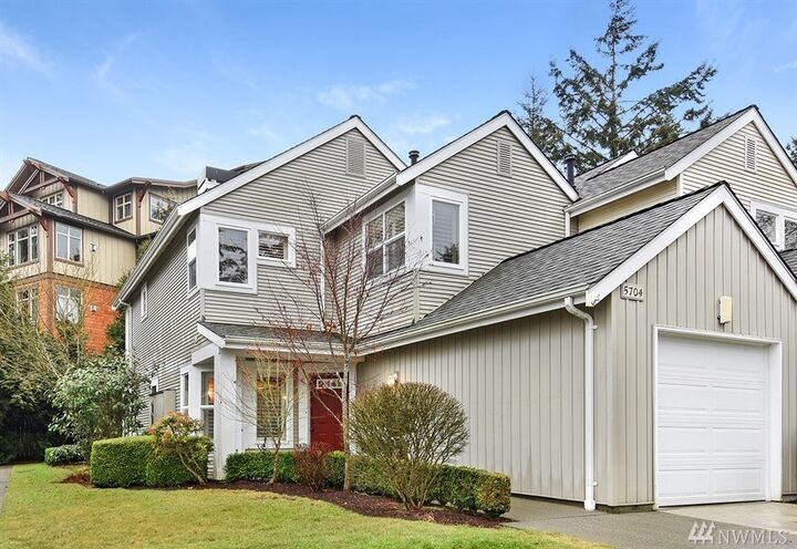 5704 S Grove Dr  Mukilteo WA 98275 photo