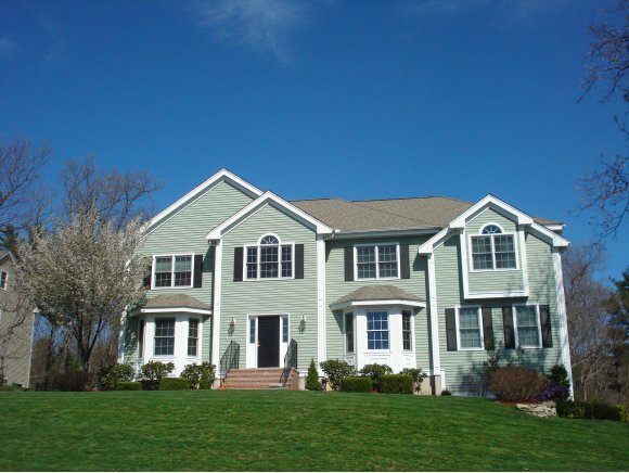 Property Photo: 18 Sheffield NH 03087