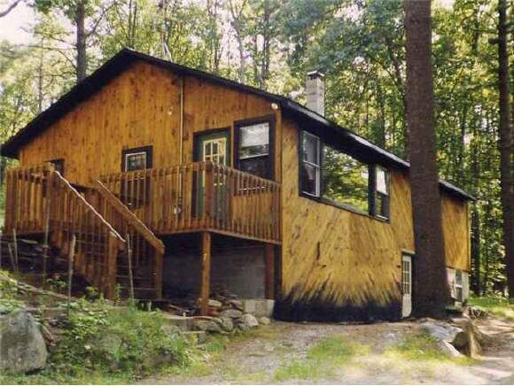 Property Photo: 7 Silver Rd NH 03087