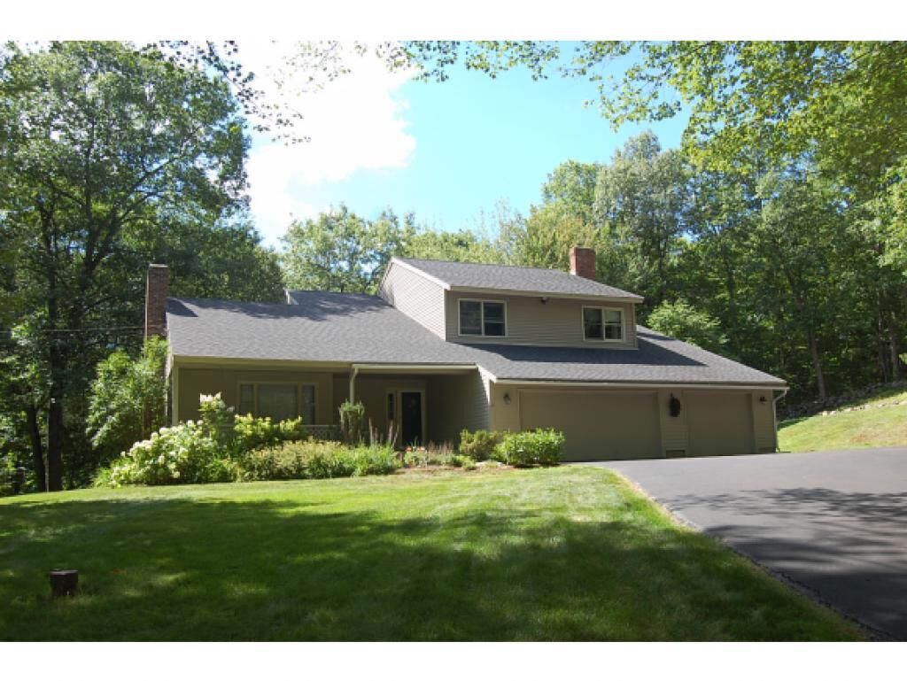 Property Photo:  15 Tonga Drive  NH 03304 