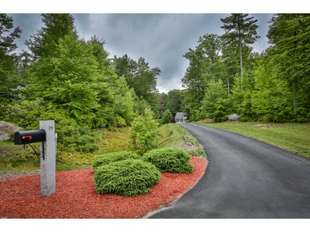 Property Photo: 19 Carriage Circle NH 03057