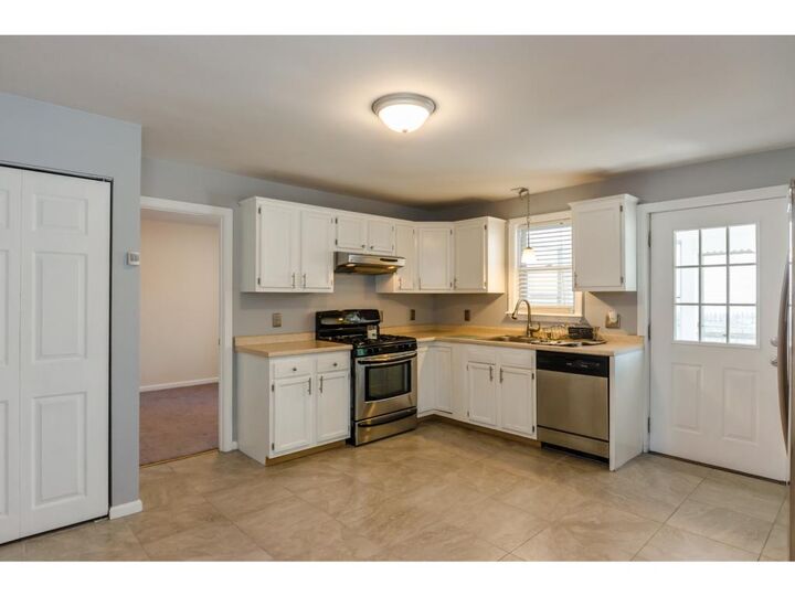 Property Photo:  65 Nagle Street  NH 03060 