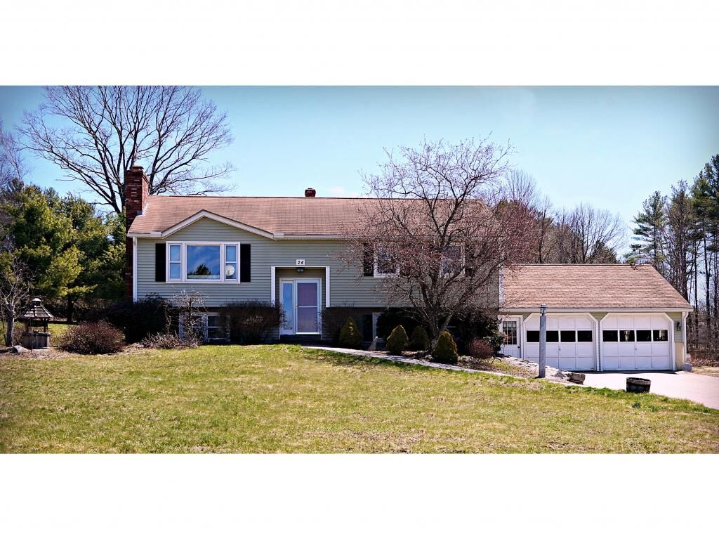 Property Photo:  24 Hemlock Hill Drive  NH 03307 