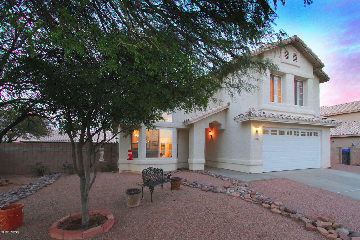 Property Photo: 8919 N Veridian Drive AZ 85743