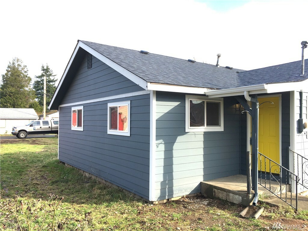Property Photo: 3615 S Mason Ave WA 98409
