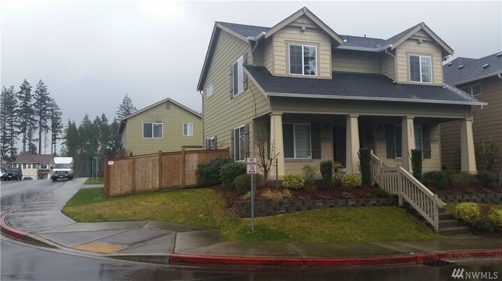 11239 Borgen Lp  Gig Harbor WA 98332 photo