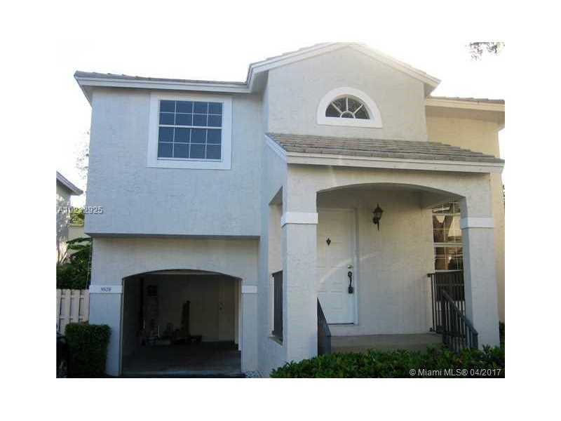 Property Photo: 9829 NW 2nd St 9829 FL 33324