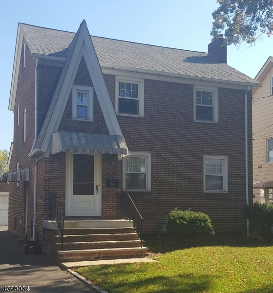 Property Photo:  951 Arnet Ave  NJ 07083 