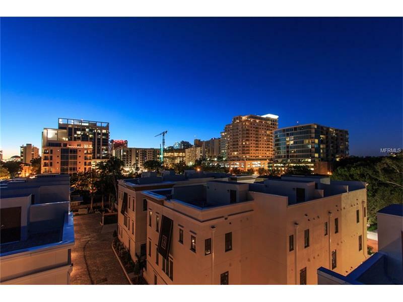 Property Photo: 240 S Summerlin Avenue FL 32801