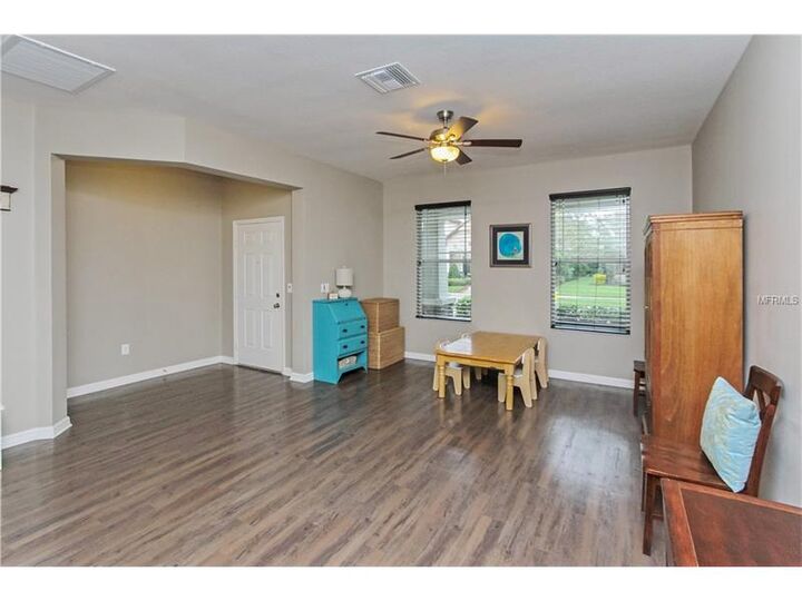 Property Photo:  15909 Oakleaf Run Drive  FL 33547 
