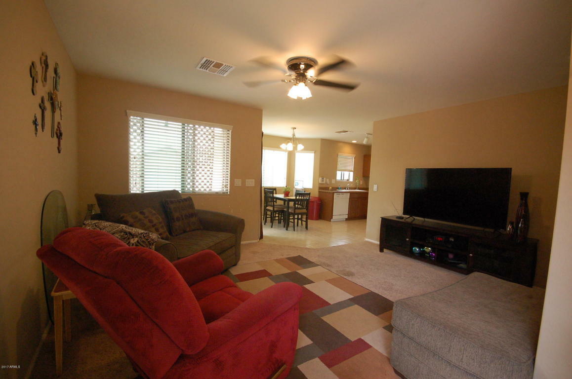 Property Photo:  10333 W Hess Street  AZ 85353 