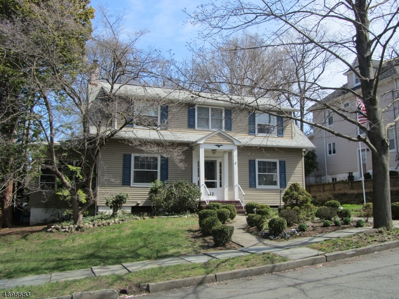 Property Photo:  112 Hawthorne Ave  NJ 07110 