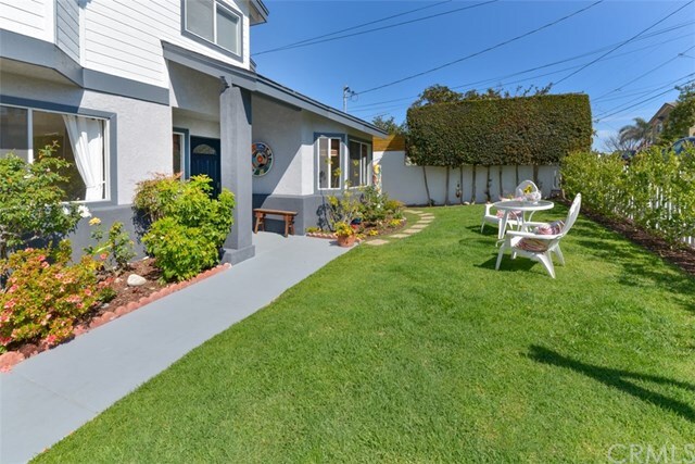 Property Photo: 2113 Marshallfield Lane A CA 90278