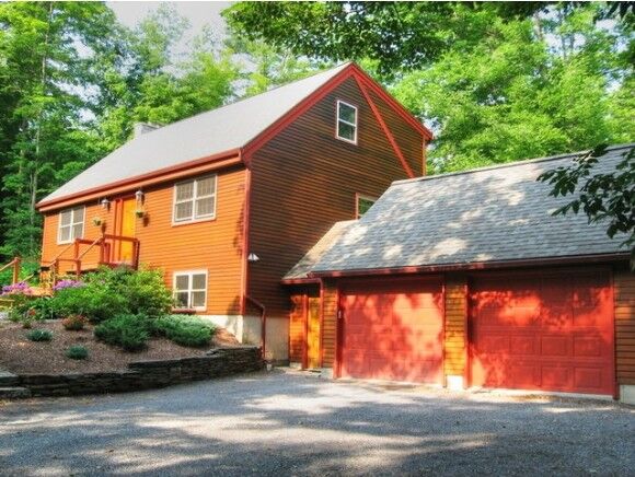 Property Photo:  122 Sherwood Forest Road  VT 05495 