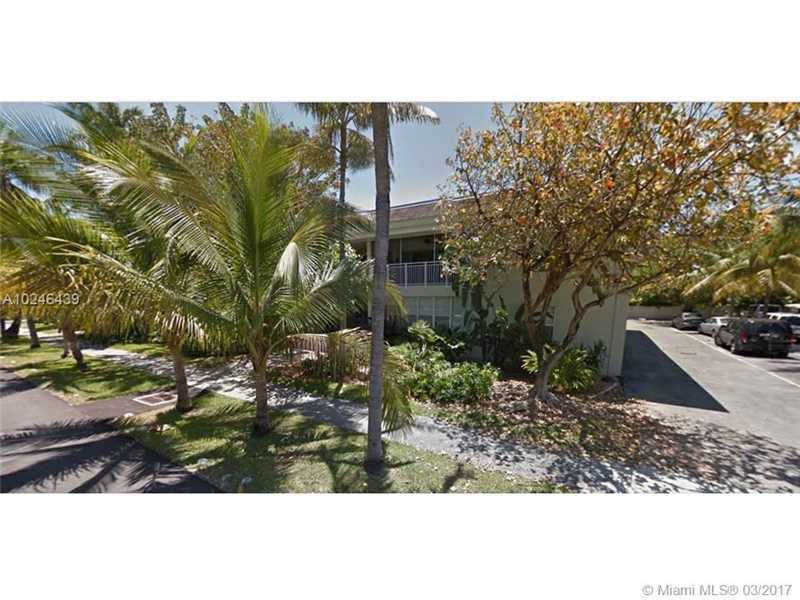 Property Photo: 260 Sunrise Dr D FL 33149