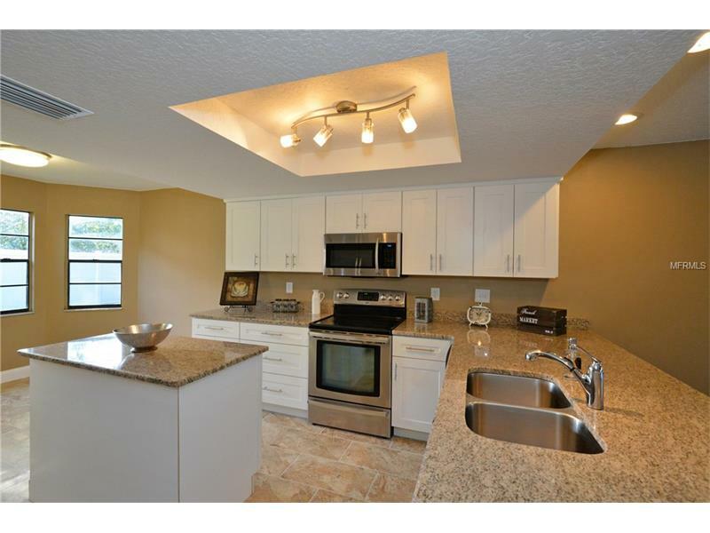 Property Photo: 2016 Macaw Court FL 34655