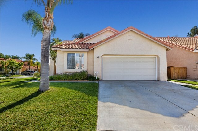 Property Photo:  40144 Valeriana Court  CA 92591 