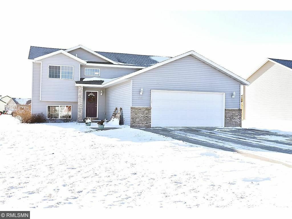 Property Photo:  706 3rd Street SW  MN 56367 