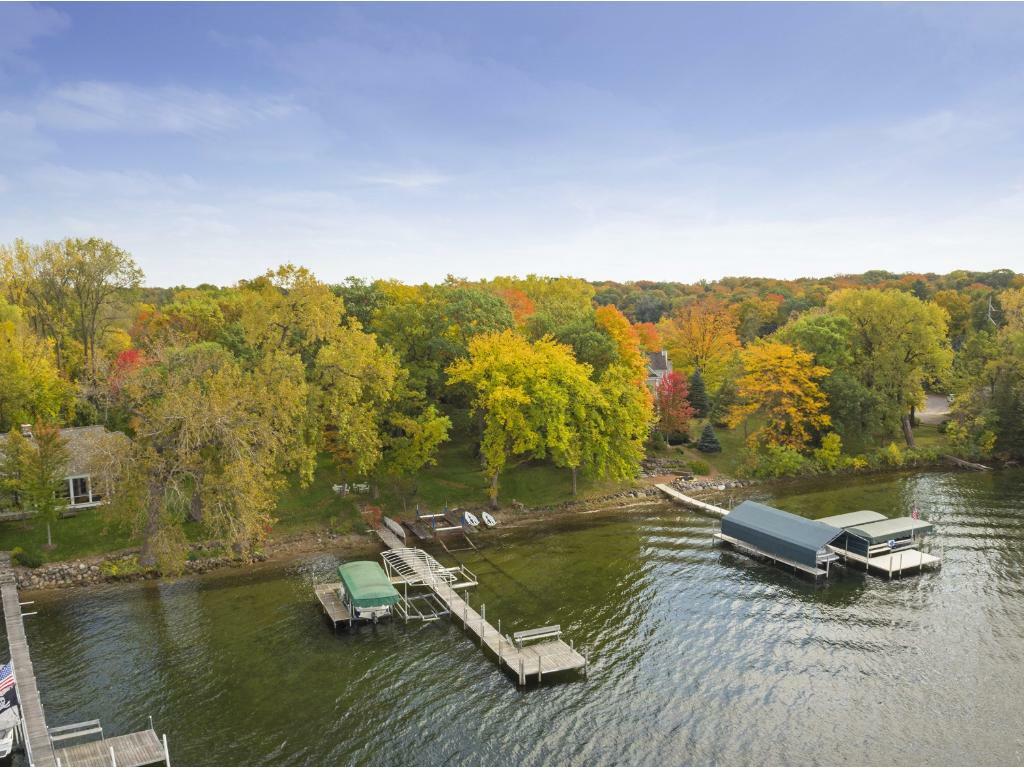 Property Photo: 4660 Linwood Circle MN 55331