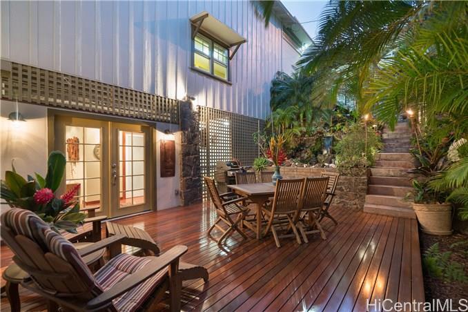 Property Photo: 1355 Koko Head Avenue HI 96816