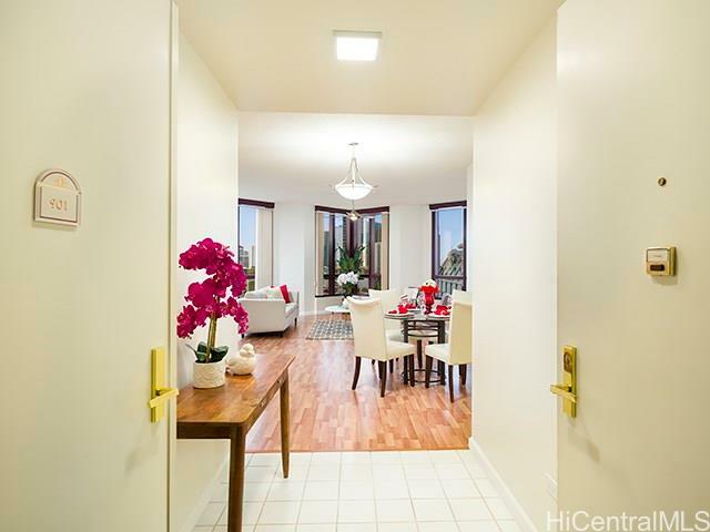 Property Photo:  725 Kapiolani Boulevard 901  HI 96813 