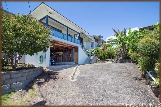 2438 Naai Street A  Honolulu HI 96819 photo