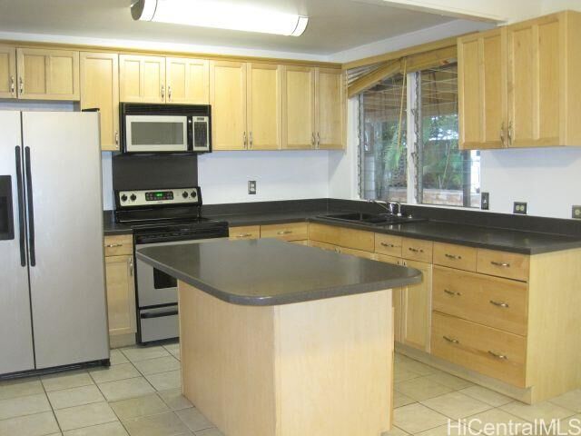 Property Photo:  95-545 Wehewehe Loop  HI 96789 