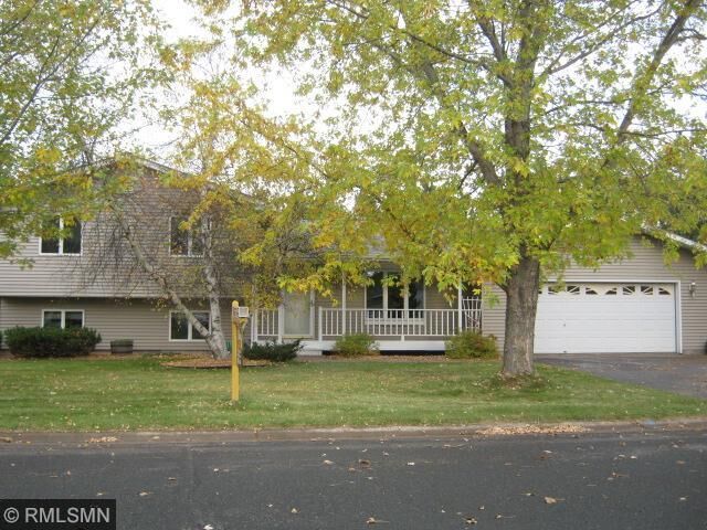 Property Photo:  1398 Parkview Drive  WI 54017 