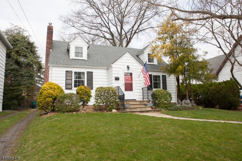 Property Photo:  2 Retford Ave  NJ 07016 