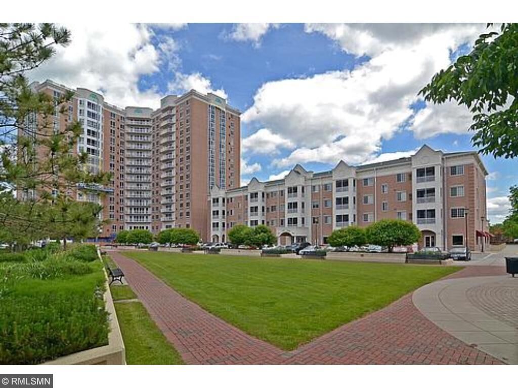 Property Photo:  6640 Lyndale Avenue S 403  MN 55423