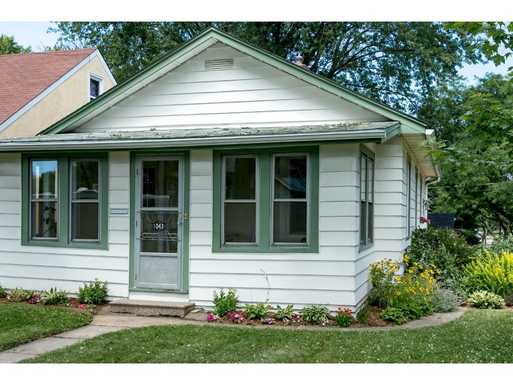 Property Photo:  1043 Minnehaha Avenue W  MN 55104 