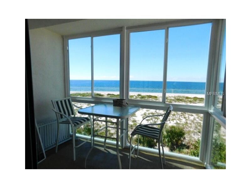 Property Photo:  950 Tarpon Center Drive 302  FL 34285 