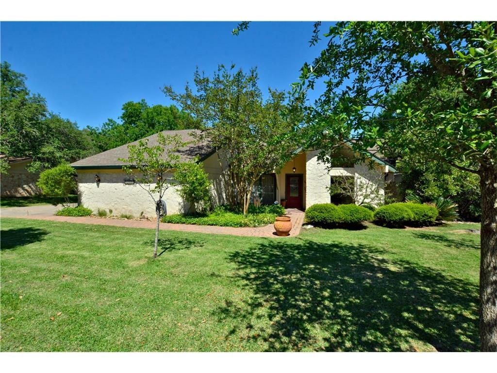 Property Photo:  13211 Woodthorpe Street  TX 78729 