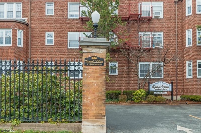 Property Photo:  217 Prospect Ave, Apt 9-2A  NJ 07016 