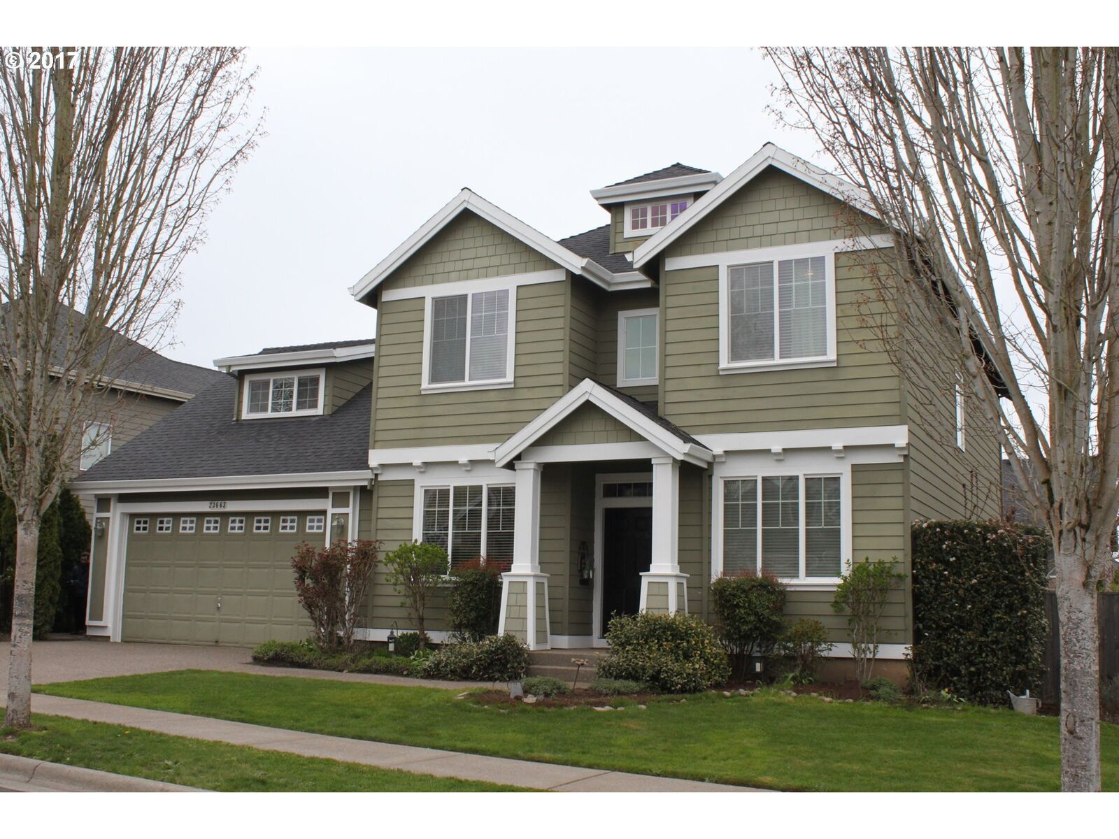 Property Photo: 23663 SW Heron Lakes Dr OR 97140