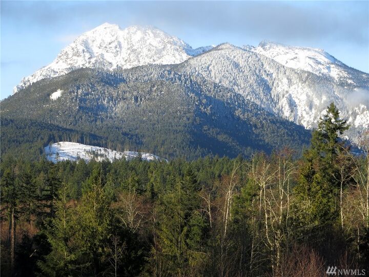 Property Photo:  6443 Blue Mountain Rd  WA 98362 