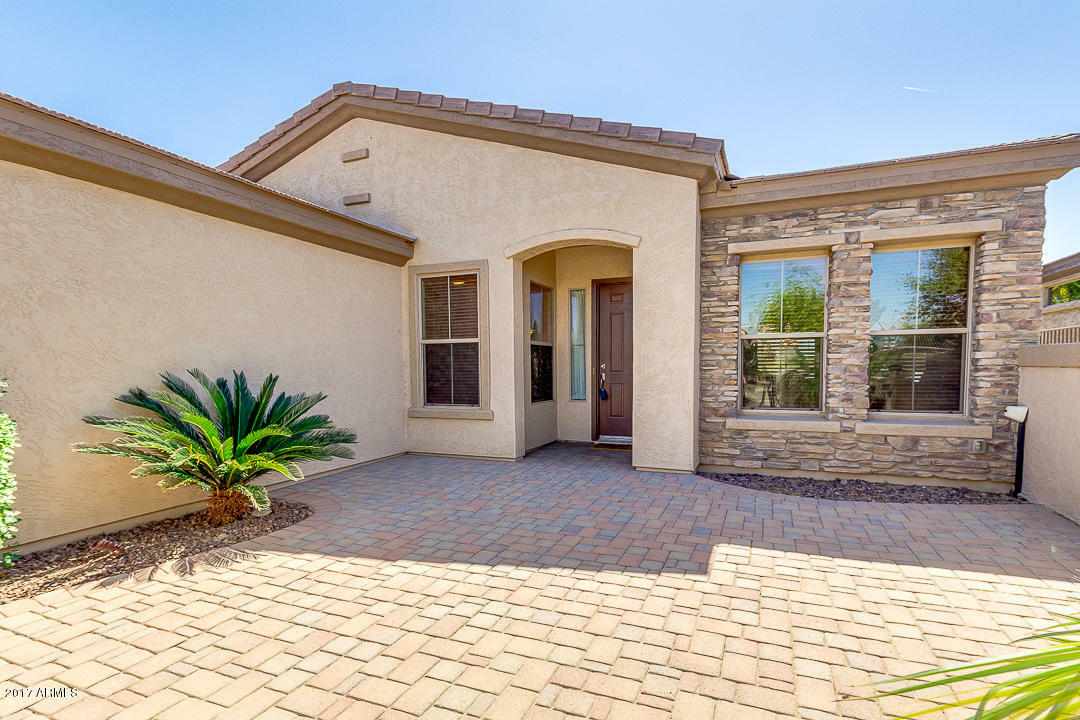 Property Photo:  5360 S Peachwood Drive  AZ 85298 