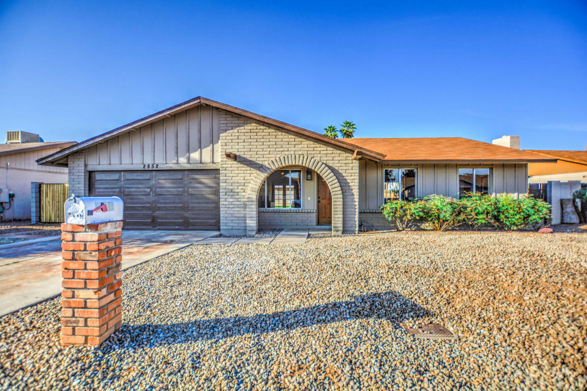 Property Photo:  2852 E Enid Avenue  AZ 85204 