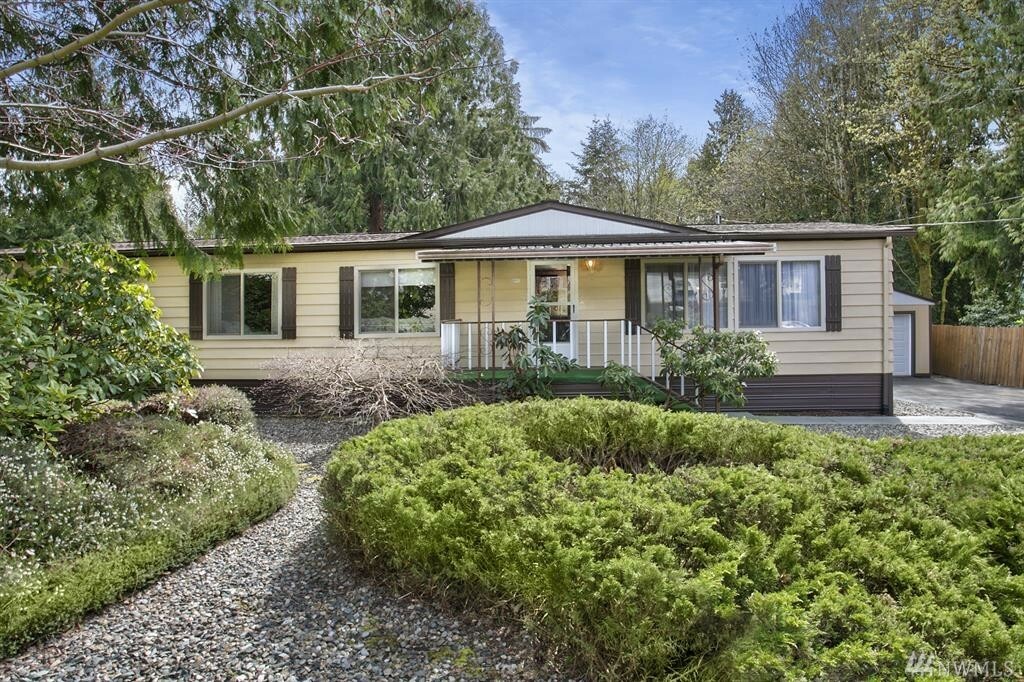 Property Photo: 2501 NE Helm St WA 98310