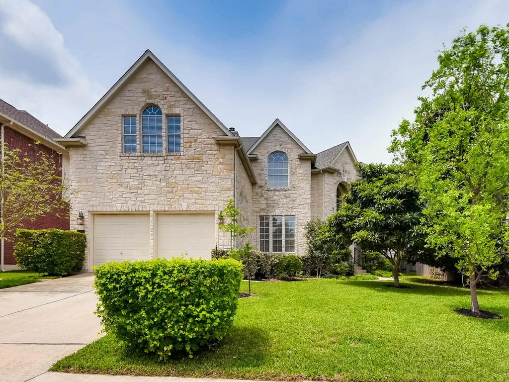 Property Photo: 10500 Canyon Vista Way TX 78726