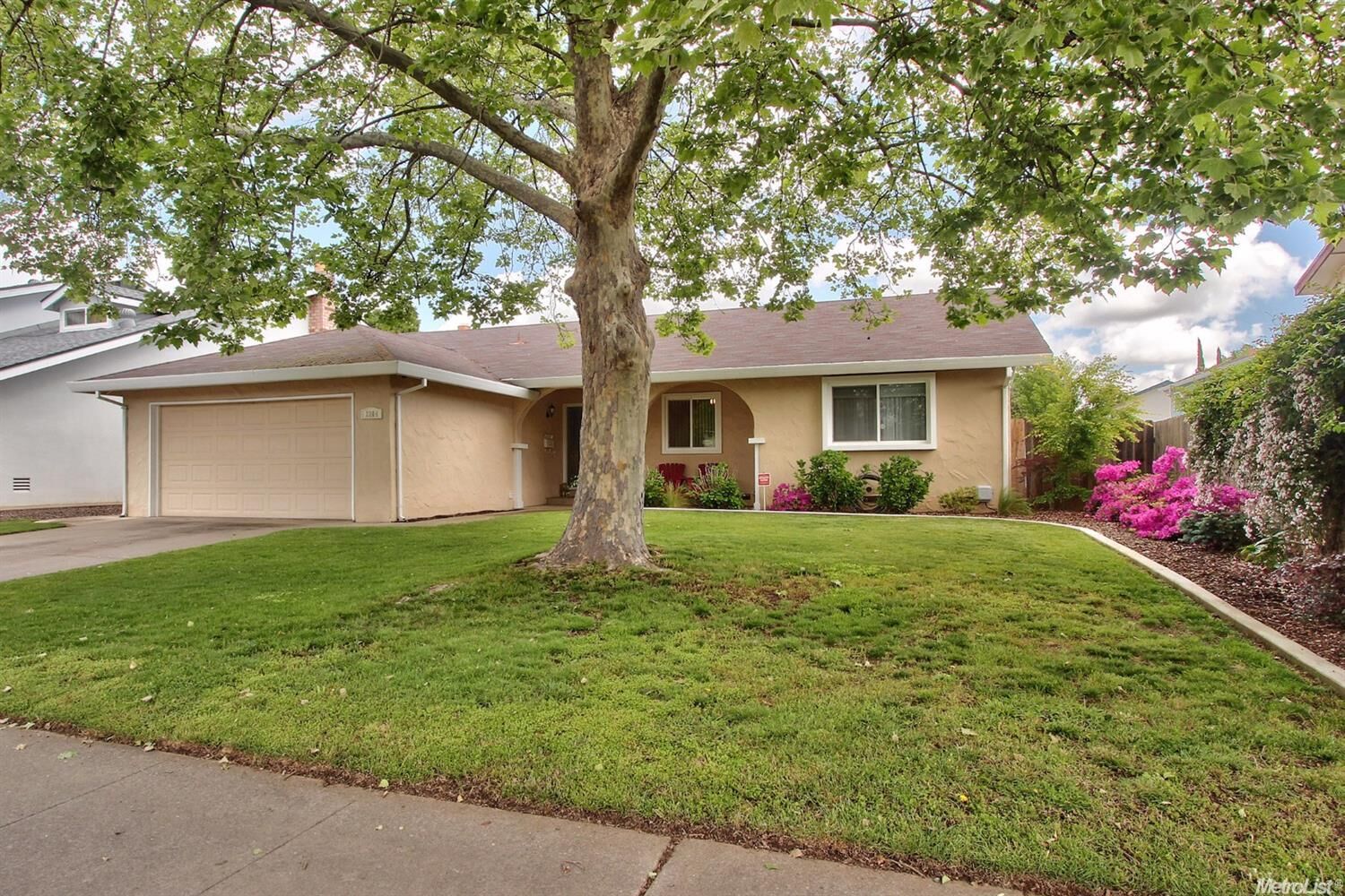 Property Photo:  2204 El Cejo Circle  CA 95670 