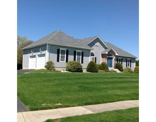 Property Photo: 61 Plantation Cir MA 01085