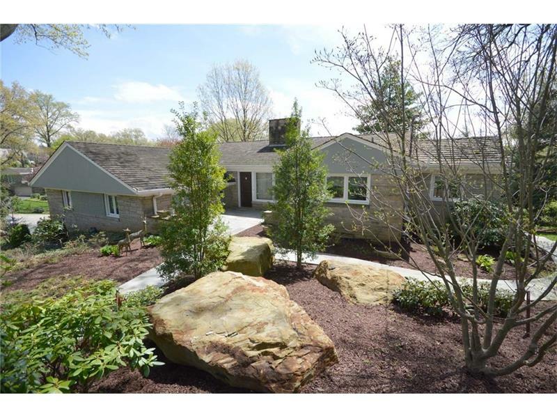 Property Photo:  807 Valleyview Rd  PA 15243 