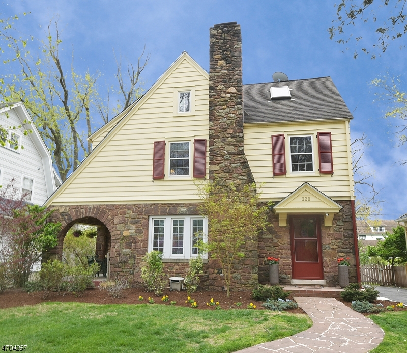220 Thornden St  South Orange Village Twp. NJ 07079 photo