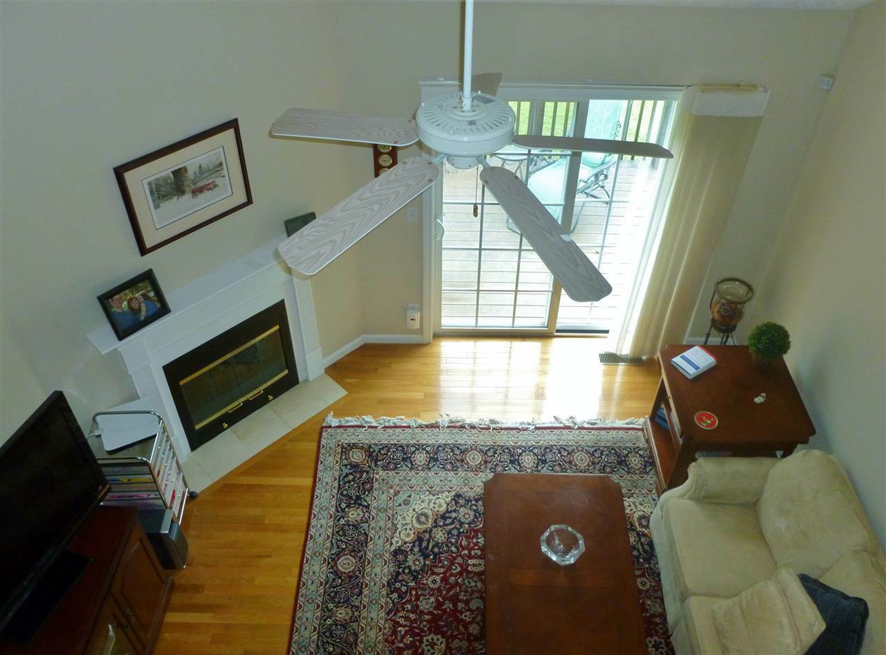 Property Photo: 10 Old Stage Road Unit 7 NH 03052