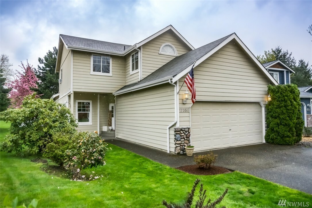 Property Photo:  17355 156th St SE  WA 98272 